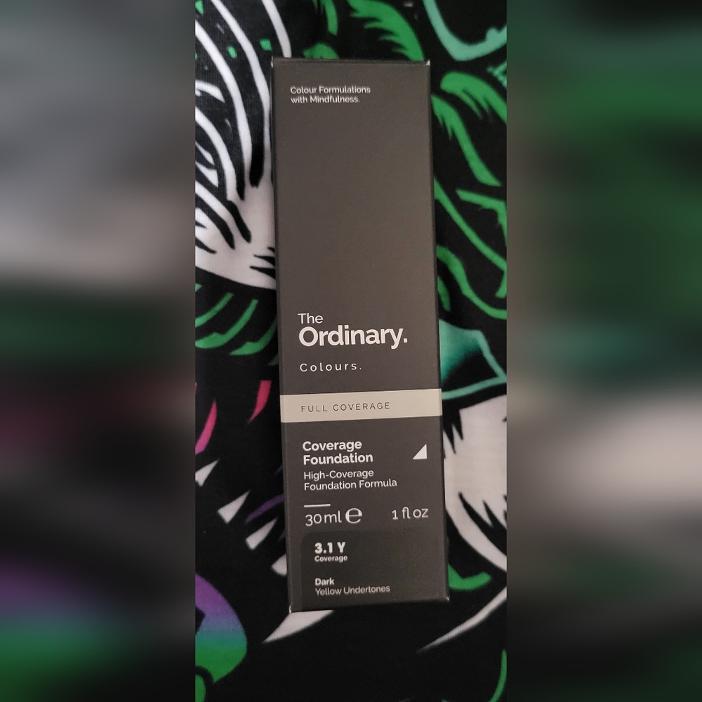 The Ordinary foundation 3.1Y
